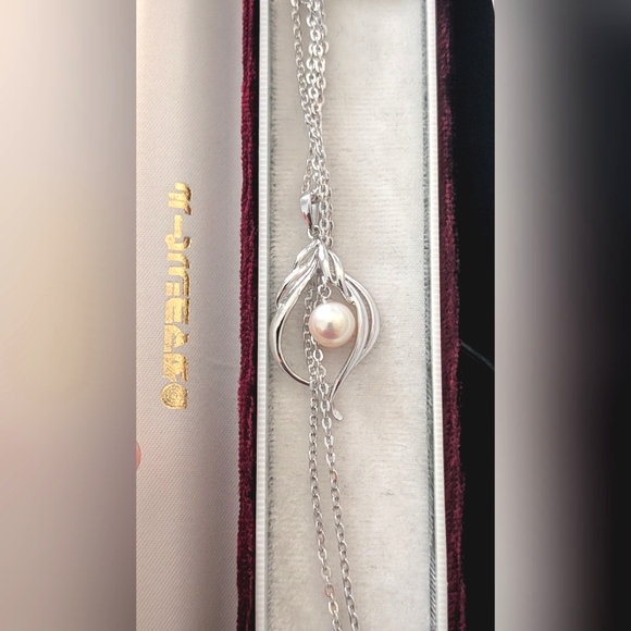 Mikimoto Jewelry - Mikimoto Tokyo Ginza Akoya‎ pearl In sterling Silver